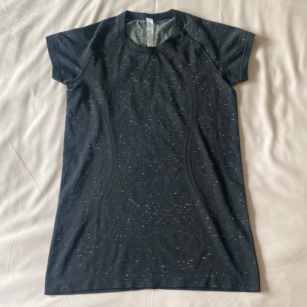 LuluLemon Swiftly Tech Short Sleeve Shirt